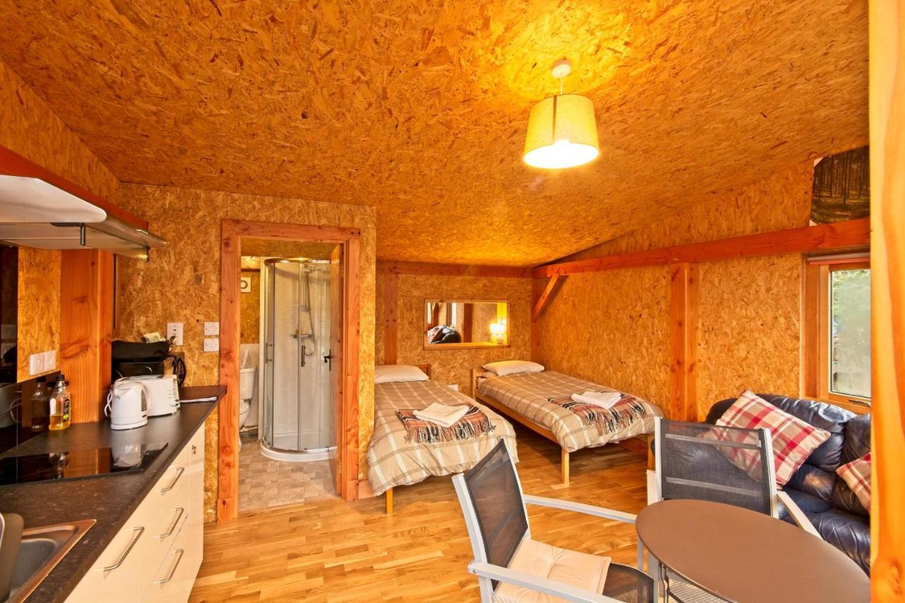 Caledonian Glamping Vila Cannich Exterior foto